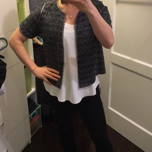 Short sleeve light jacket